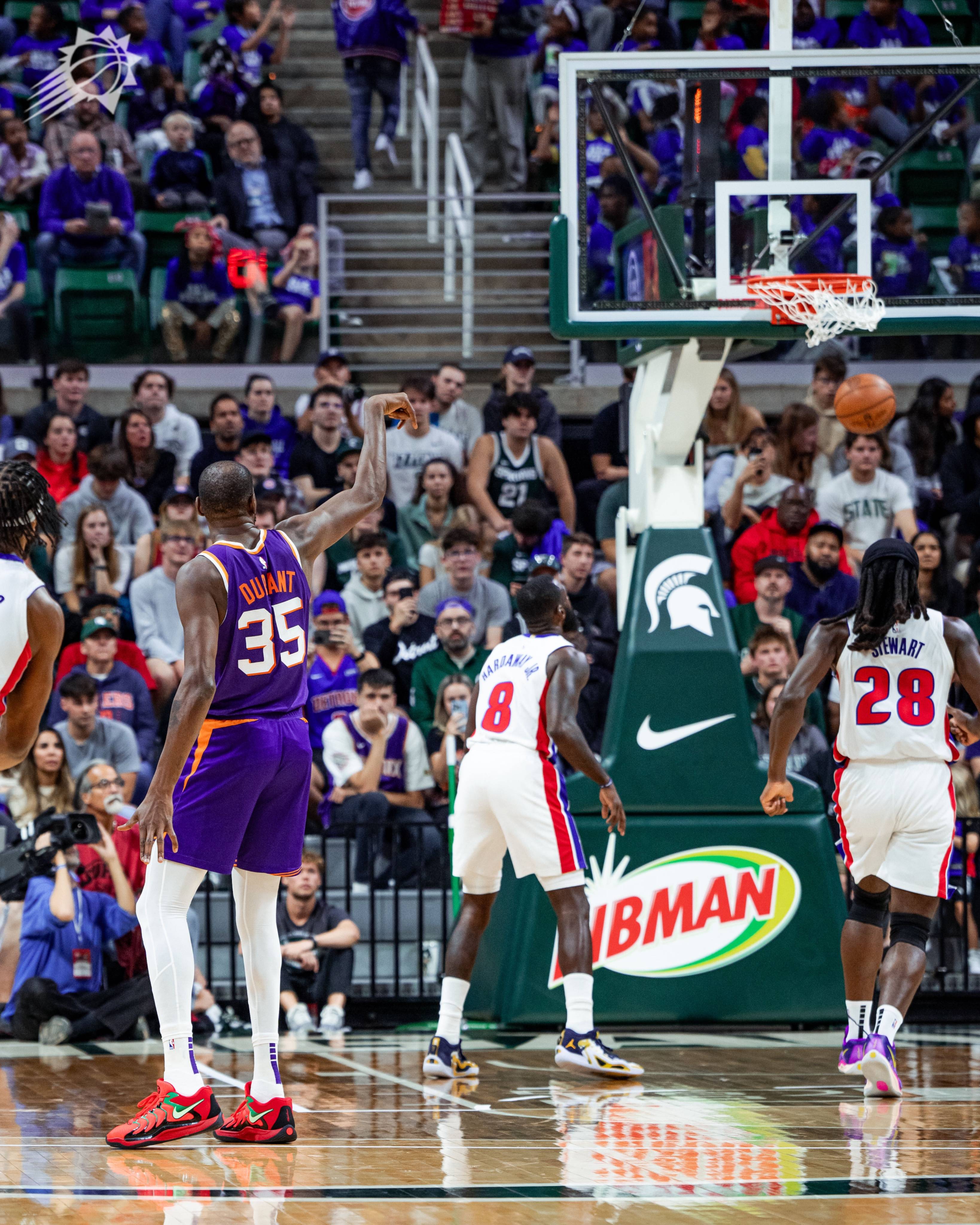 杜兰特连续十场比赛得分超过最后时刻胜出，德国队不断突破！-爱游戏数字互动